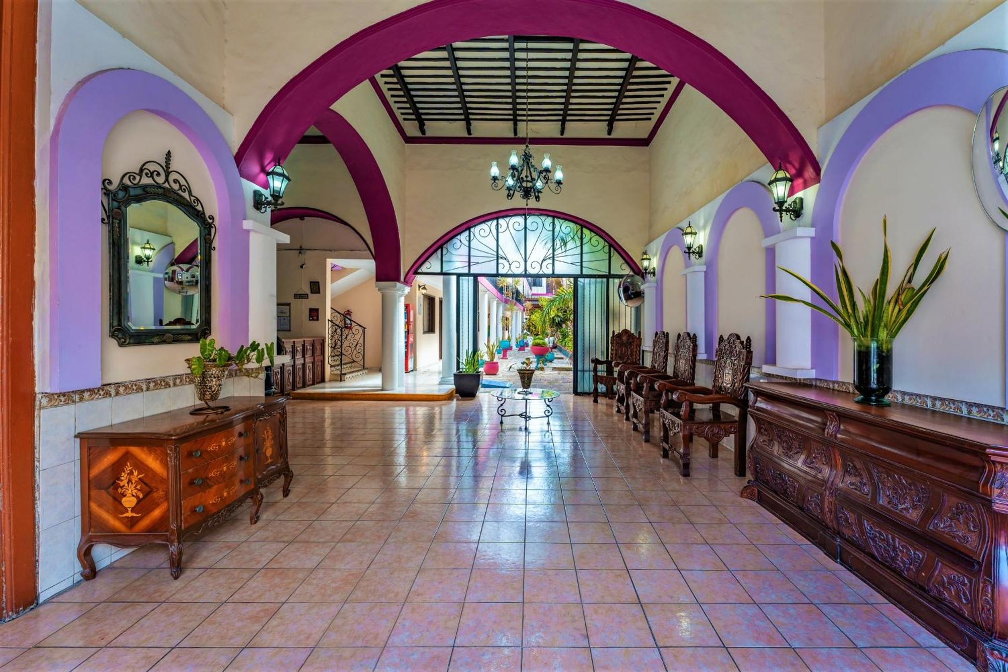 Hotel San Juan Mérida Bagian luar foto